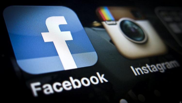 В работе Facebook и Instagram произошел сбой