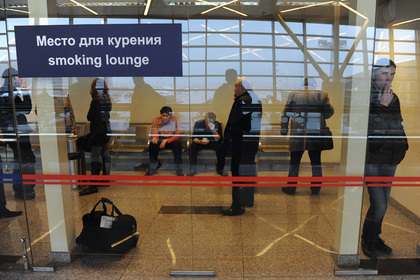 Курилки в аэропортах России могут стать платными
