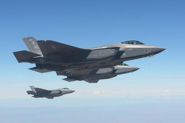 Япония хочет стать партнером программы F-35