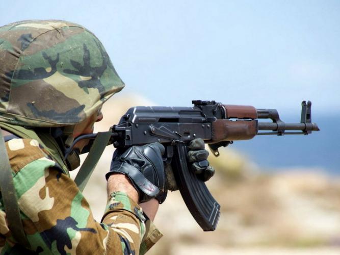 МО Азербайджана: на линии фронта неспокойно, оккупант использует снайперские винтовки 