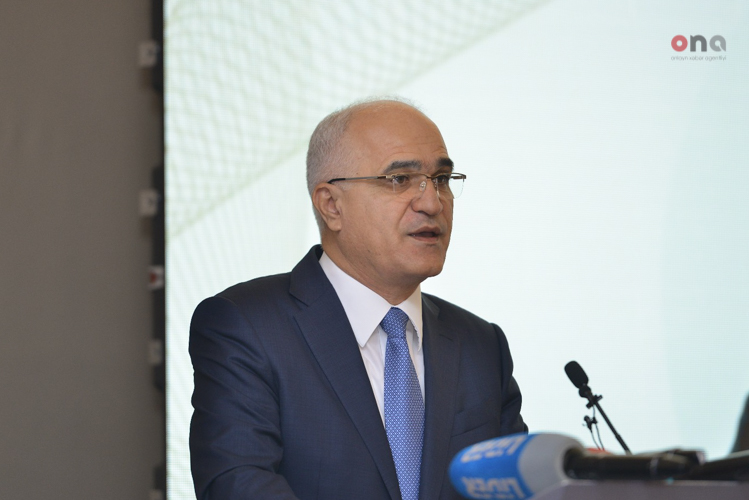 "В экономику Азербайджана за последние 15 лет вложено 260 млрд. долларов" - министр