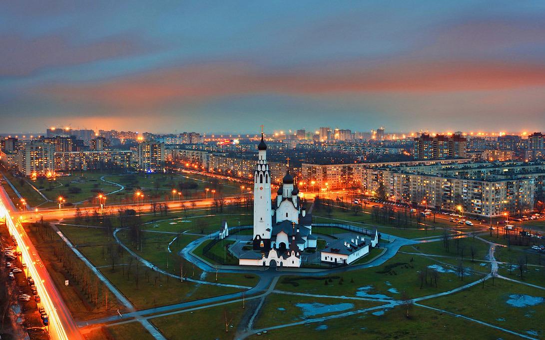 В Петербурге двое азербайджанцев устроили поножовщину