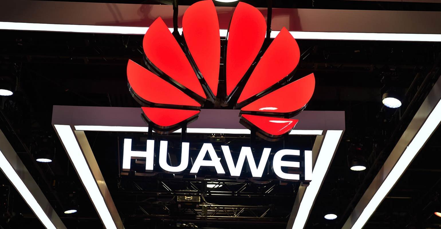 Huawei перейдет на российскую операционку