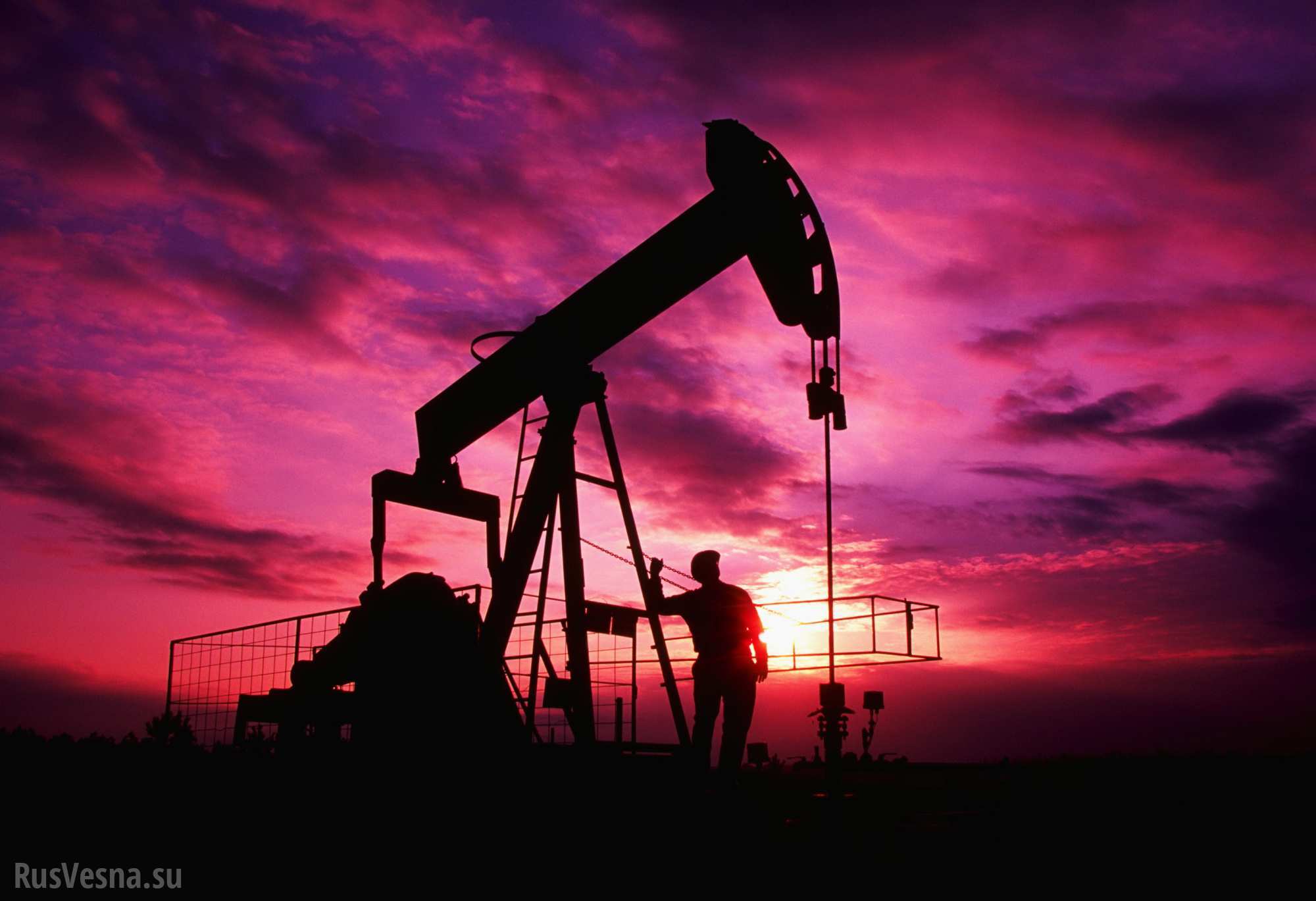 Мировые цены на нефть упали на 3%