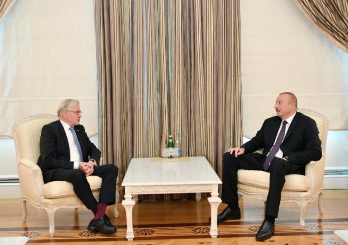 Президент Ильхам Алиев принял председателя группы дружбы Нидерланды-Азербайджан - ОБНОВЛЕНО