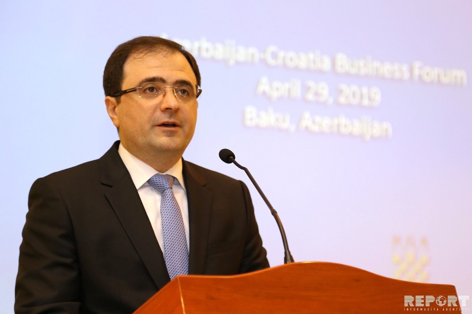 "Азербайджан и Китай ведут переговоры о совместном производстве шин" - замминистра