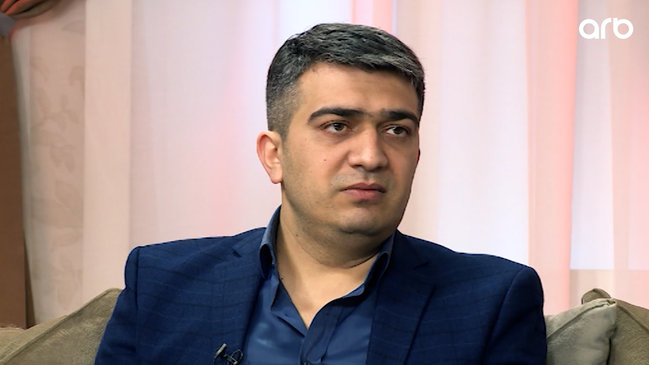 Азербайджанский певец впервые прокомментировал новость о своем разводе
