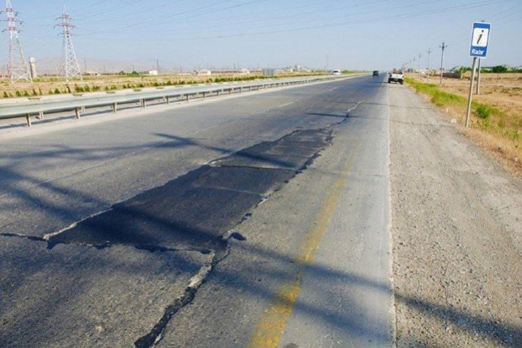 На дороге Баку-Губа ведутся ремонтные работы - ПРЕДУПРЕЖДЕНИЕ