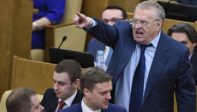 Жириновский со скандалом ушел из Госдумы