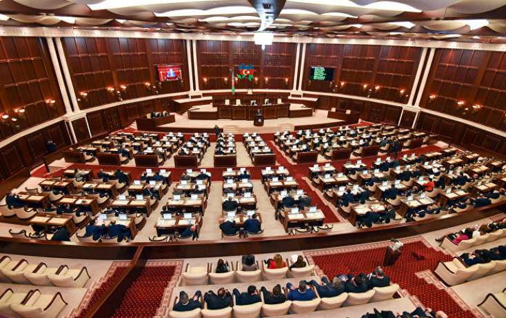 В Азербайджане повысится заработная плата судей