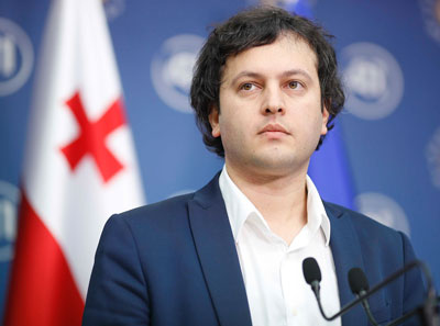 Председатель парламента Грузии едет в Баку


