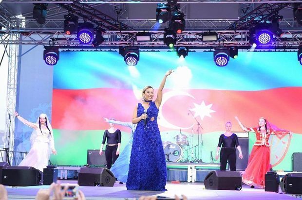 Азербайджанская певица выступила в Минске - ФОТО