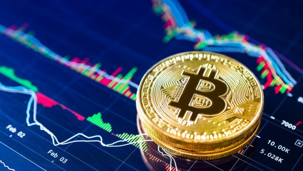 Курс биткоина превысил $10 тысяч
