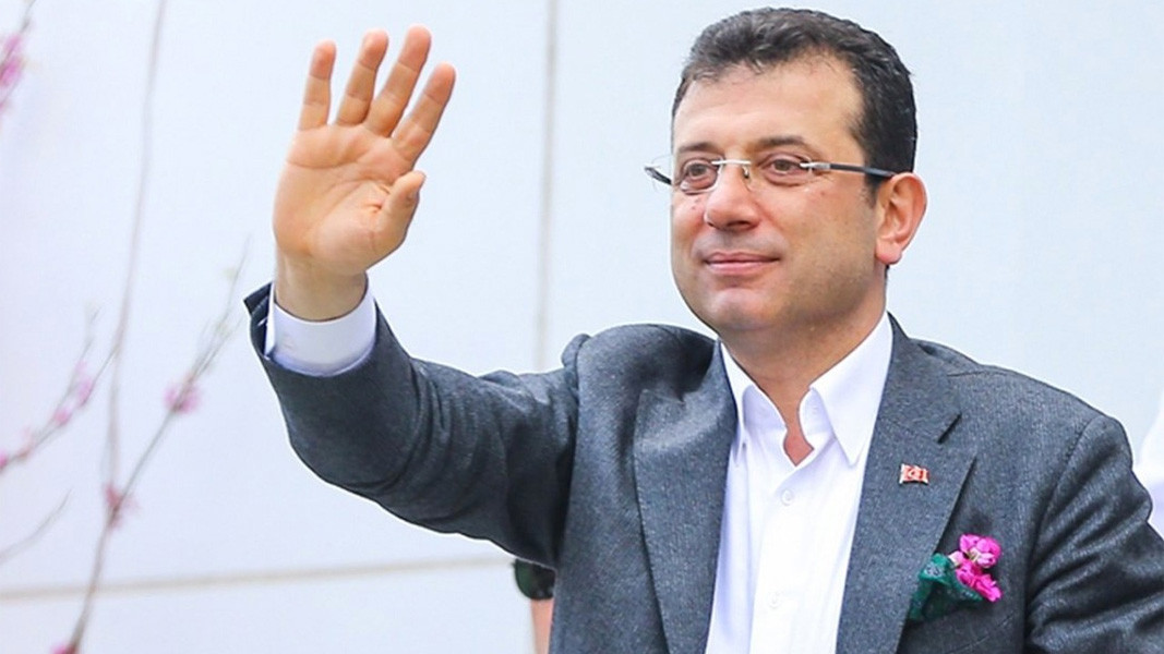 Кандидат от оппозиции побеждает на повторных выборах мэра Стамбула
