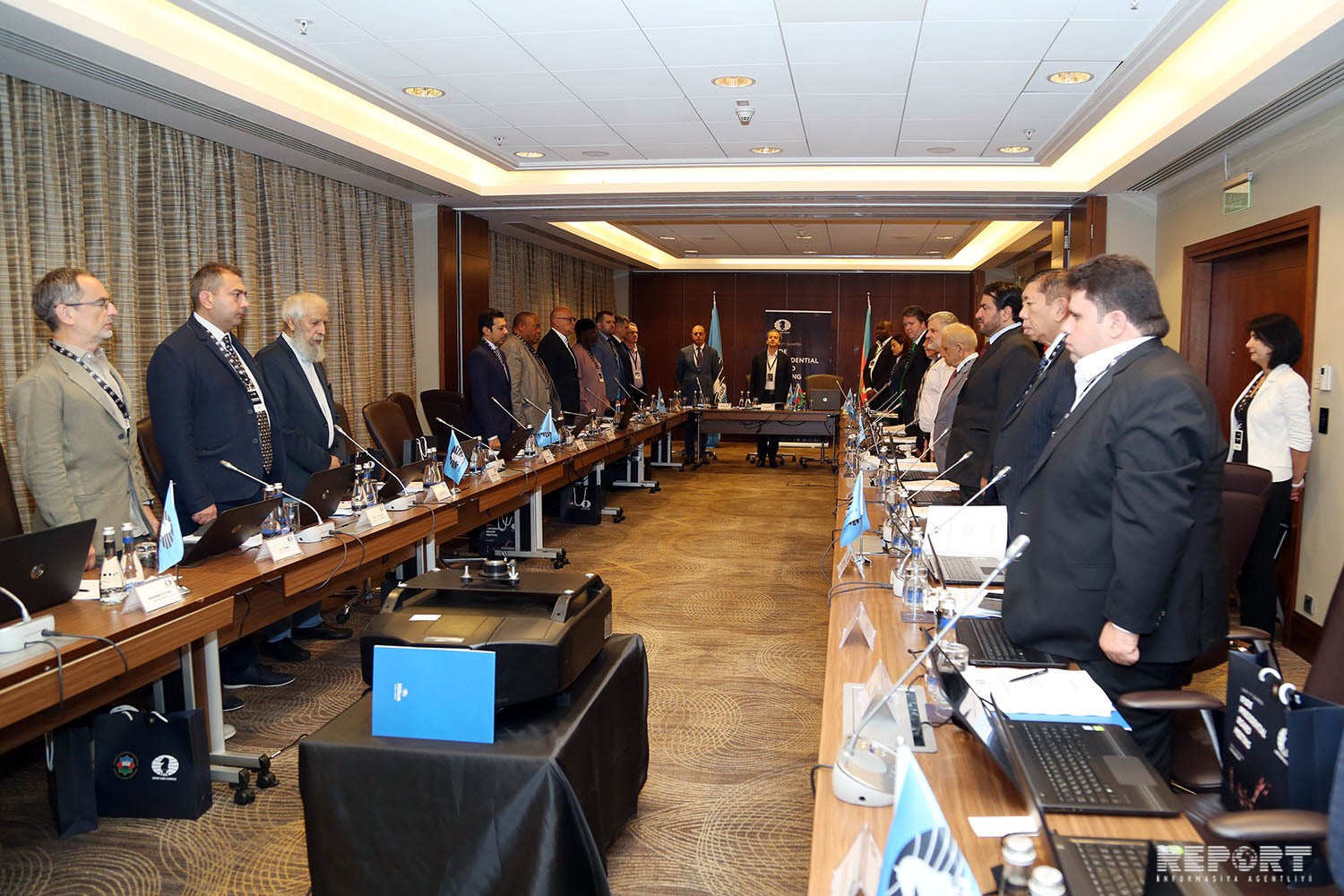 В Баку началось заседание Президентского совета ФИДЕ