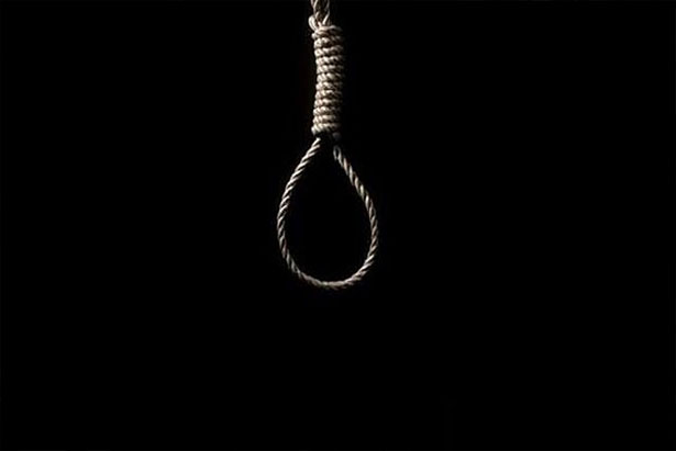 В Гяндже пожилой мужчина совершил самоубийство