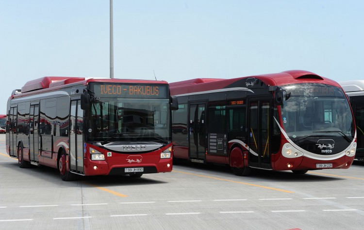 В связи с Бакинским марафоном изменены направления движения некоторых автобусов