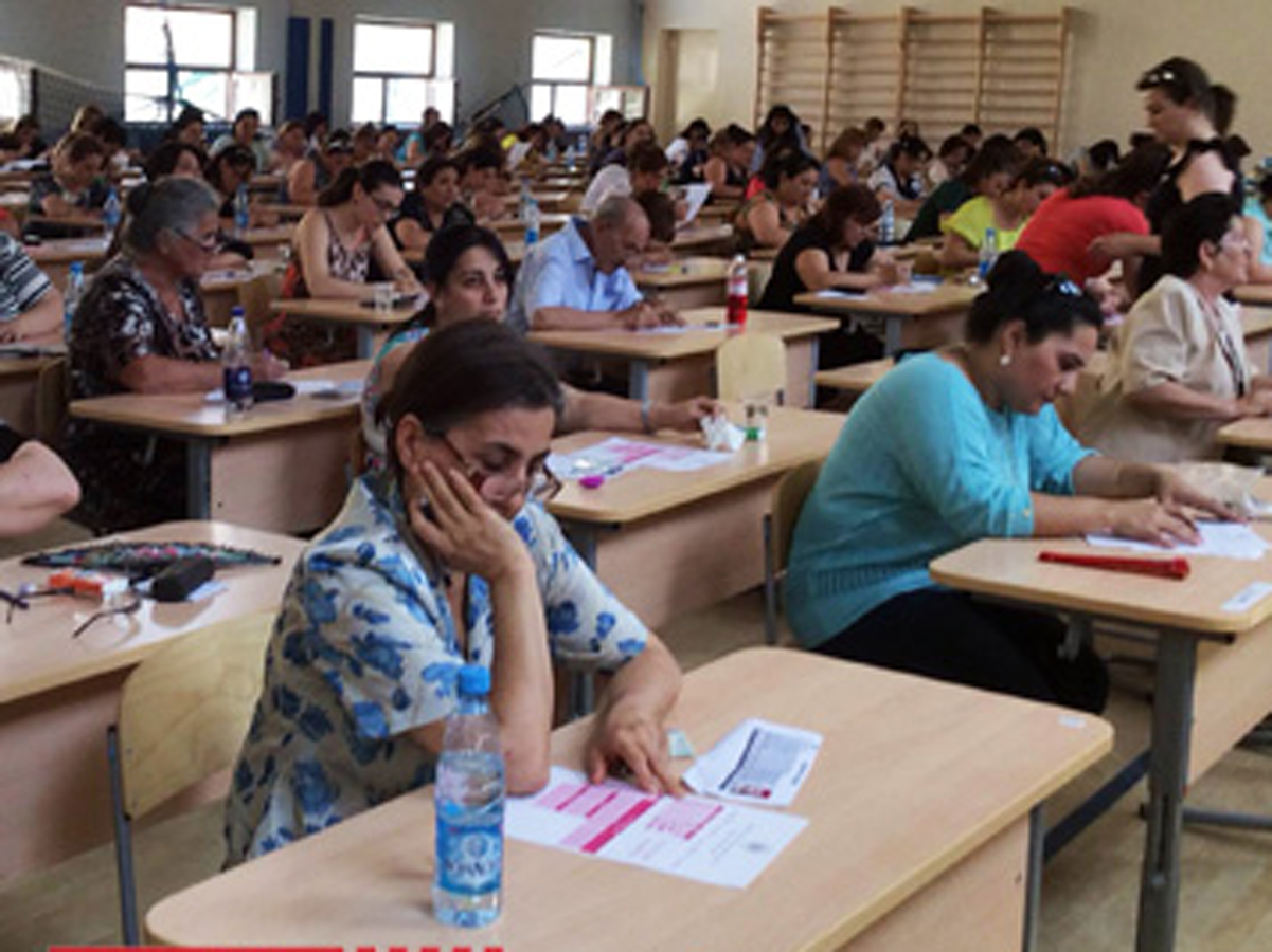 Стартовали тестовые экзамены на вакантные должности в школы Баку