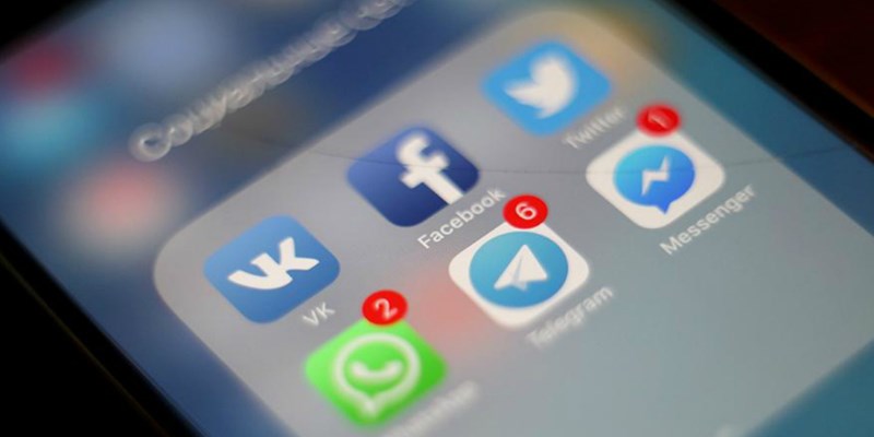 В Казахстане заблокировали доступ к Facebook, Instagram, YouTube
