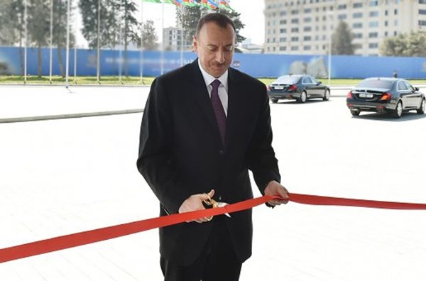 Ильхам Алиев принял участие в открытии первого центра DOST