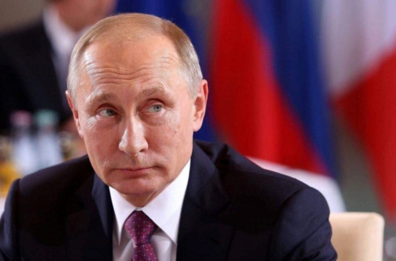 В чем причина задержки визита Путина в Армению?