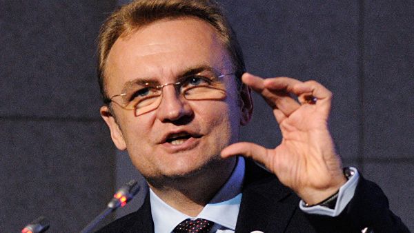 Мэр Львова намерен бороться за кресло премьера
