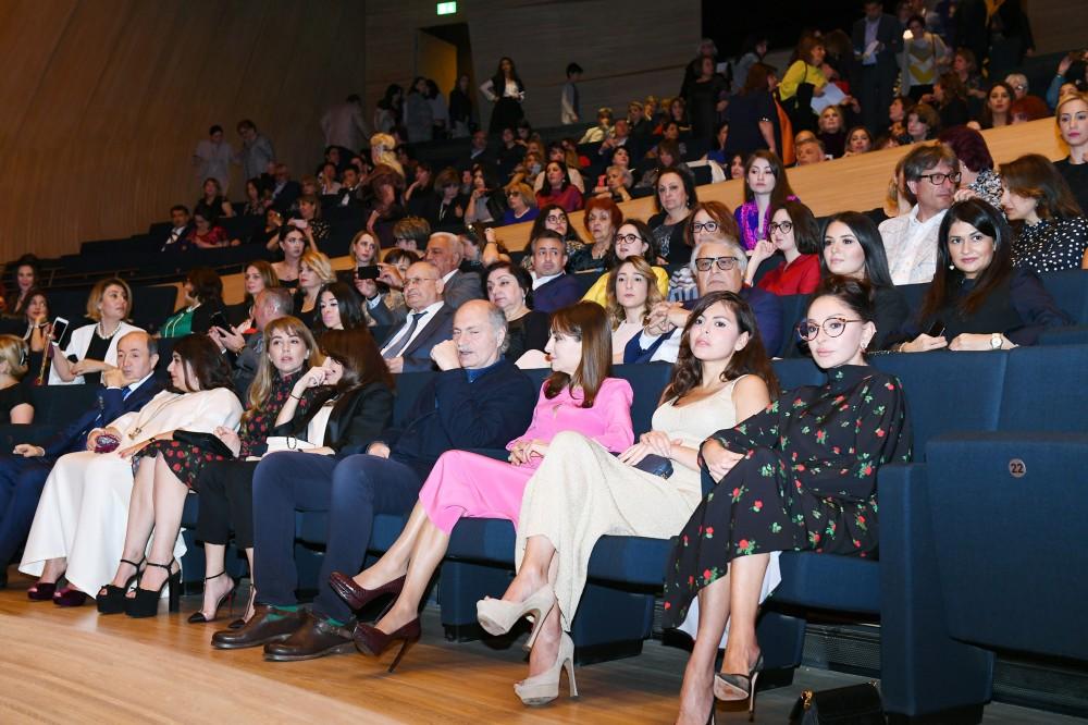 Мехрибан Алиева присутствовала на концертной программе «С любовью к Азербайджану»