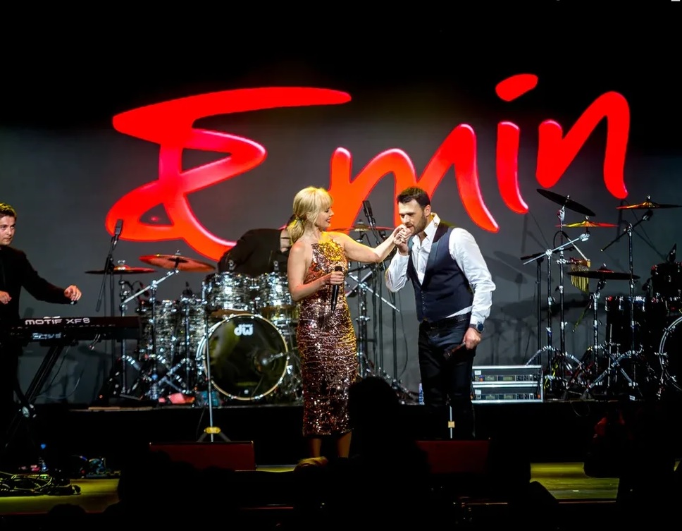 Эмин Агаларов выступил с концертом  в Монако - ФОТО