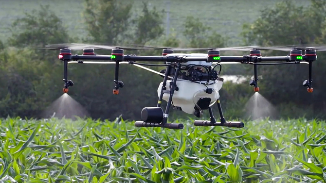 Азербайджан закупит сельскохозяйственные дроны
