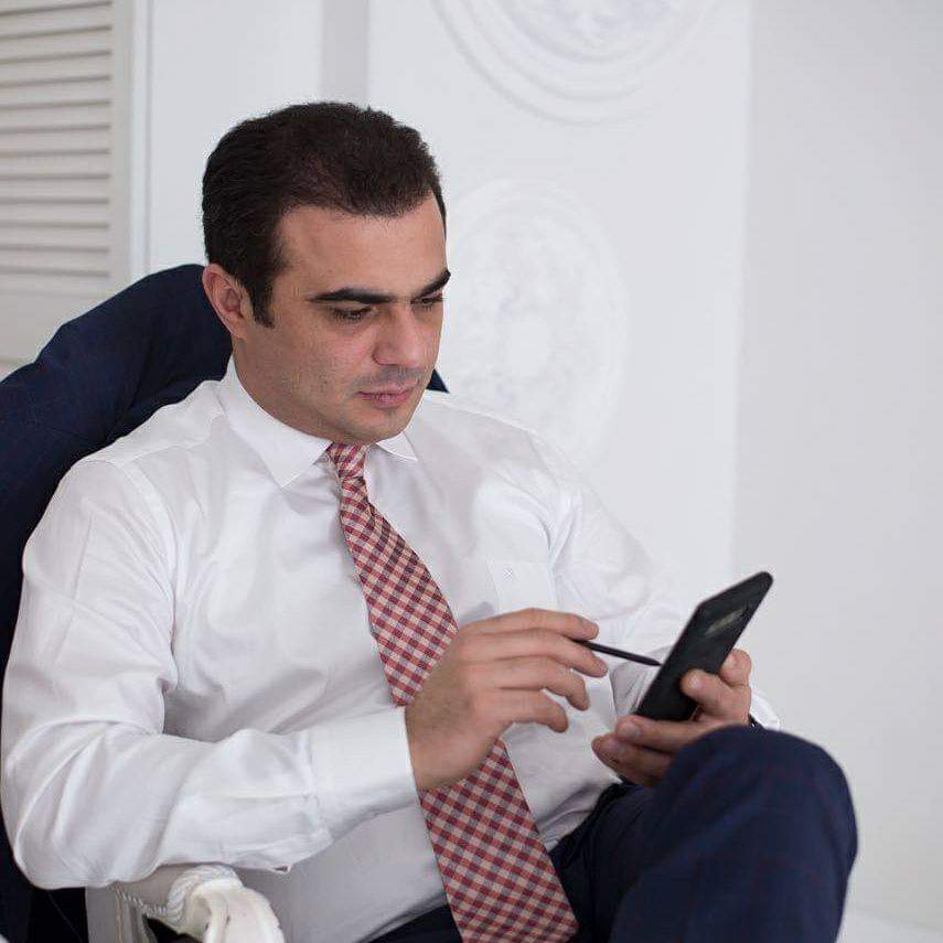Хикмет Джавадов: «Долгожданные новшества на азербайджанском телевидении уже ощущаются»