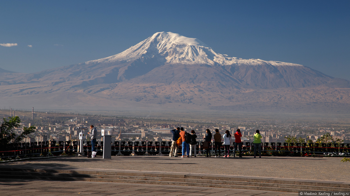 Пришел, увидел и остался с носом: как туристы платят Армении за чужие достопримечательности