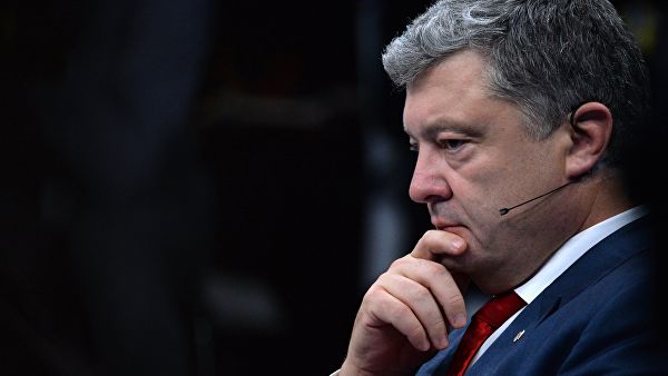 Порошенко установили подписку о невыезде с Украины