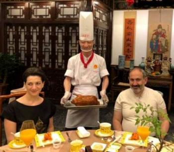 «Пекинская утка» для Пашиняна или кто сопровождает армянского премьера в Китае 
