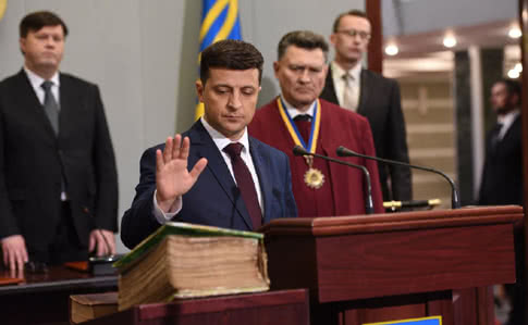"Я распускаю Верховную Раду" - Зеленский