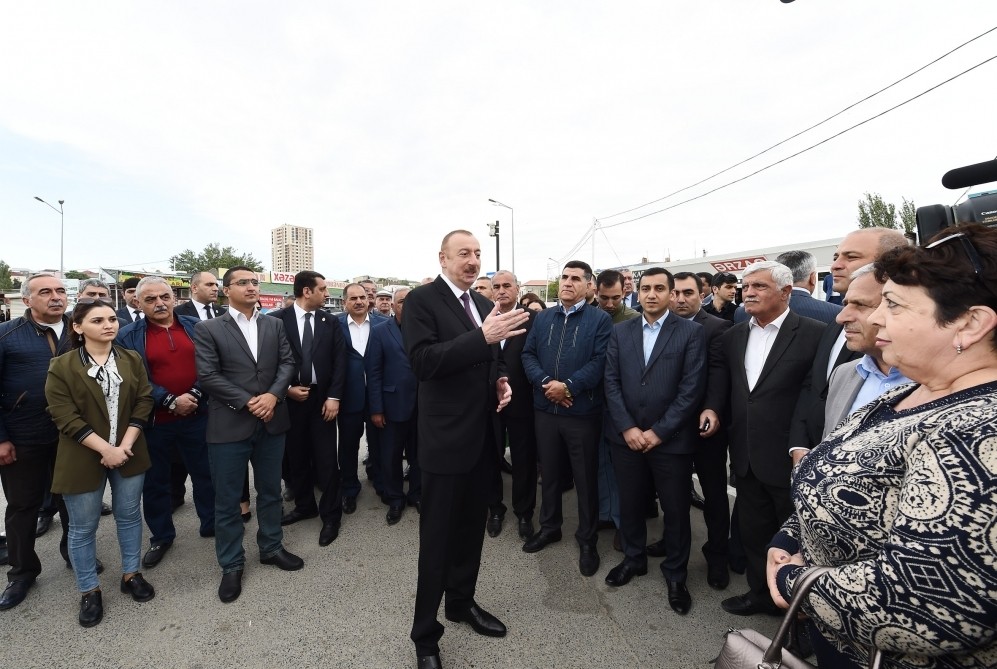 "Повышение пенсий, зарплат, пособий - один из стоящих на повестке вопросов" - Ильхам Алиев