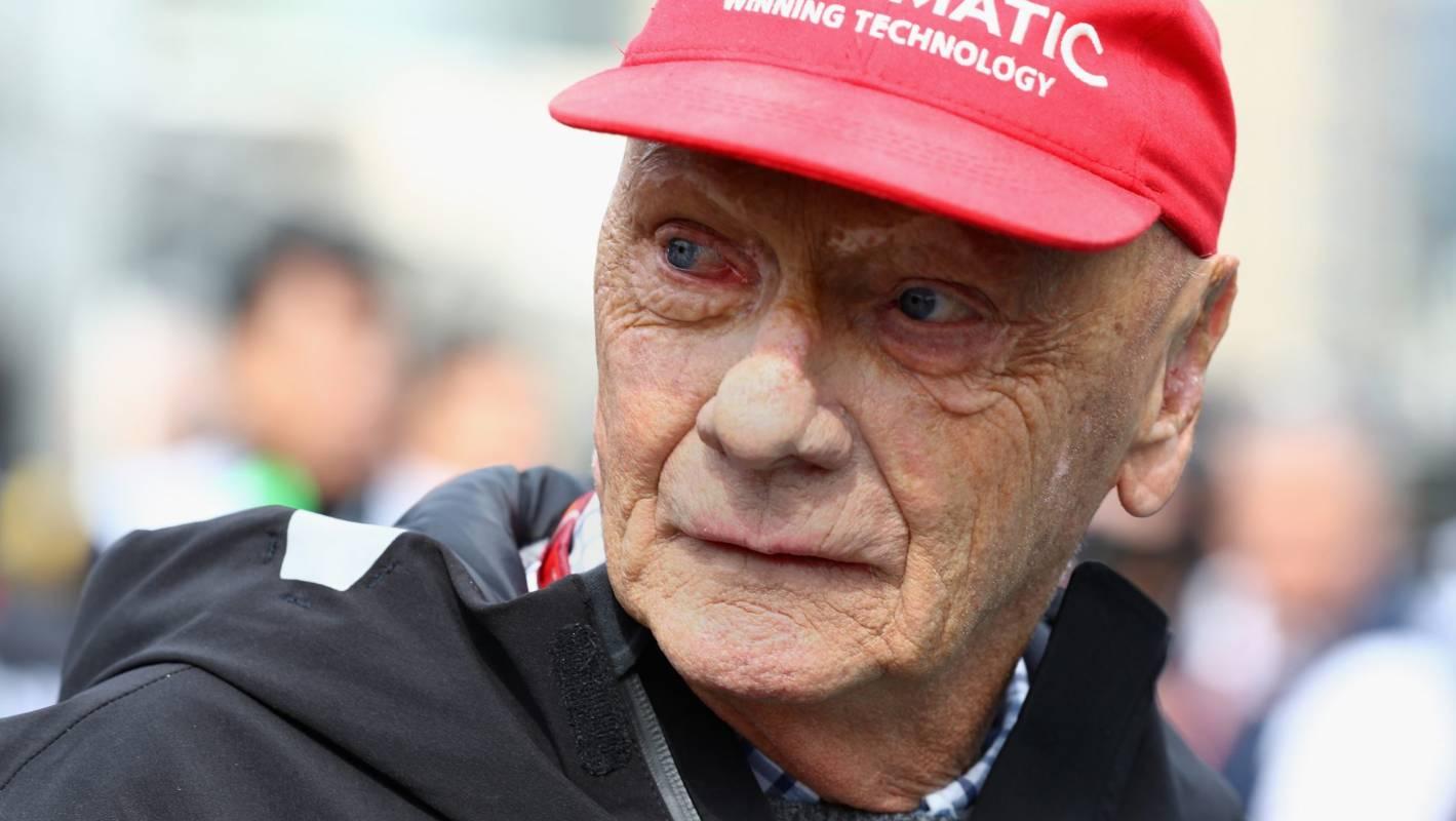 Трехкратный чемпион "Формулы-1" Ники Лауда умер в возрасте 70 лет