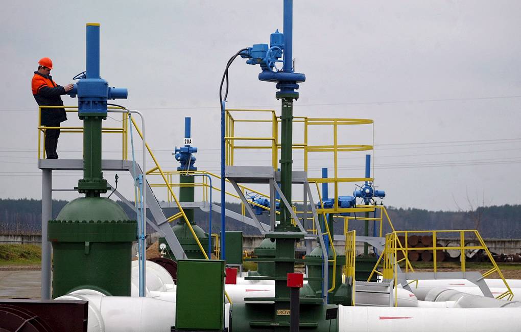 Польша задержала поставки «чистой» нефти из России