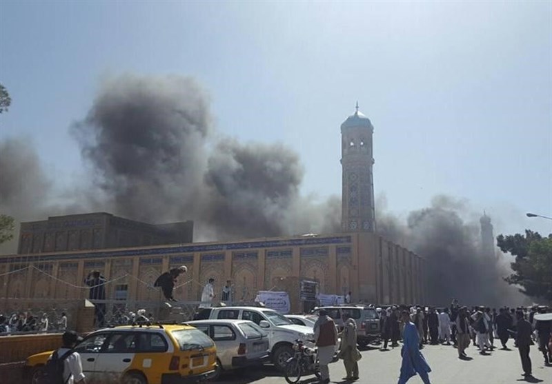 Жертвами взрыва в мечети в Кабуле стали три человека, 18 человек получили ранения