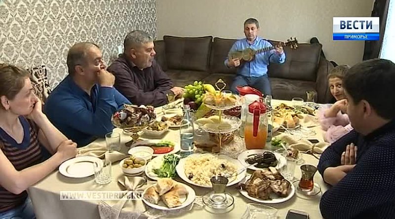 «Вести»: «Азербайджанская семья — традиции и преемственность» - ВИДЕОРЕПОРТАЖ