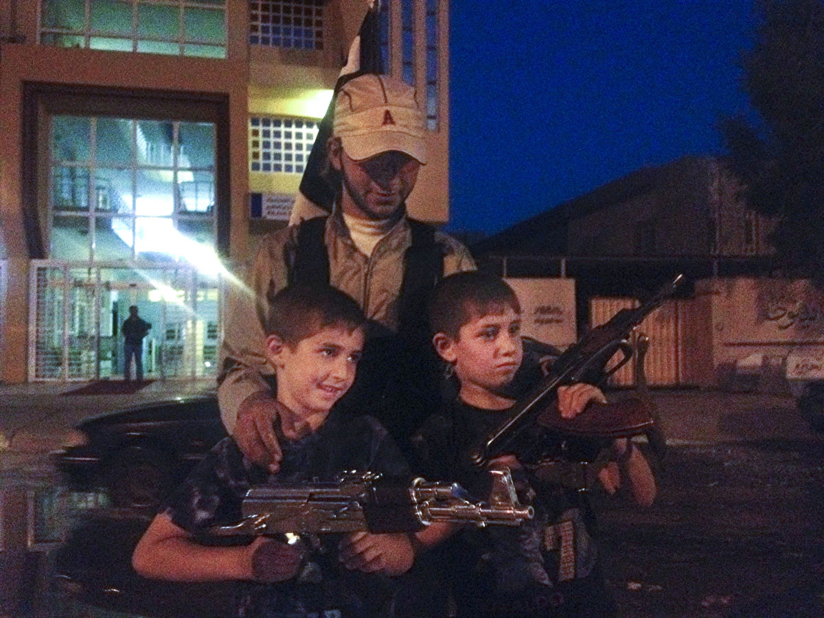 Ирак передал Турции 188 детей боевиков ИГ
