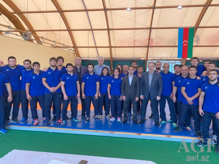 Азербайджан заявил 22 борца на молодежное ЕВРО
