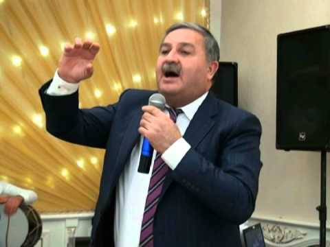 Азербайджанский певец из голубого экрана: «Верни долг!»