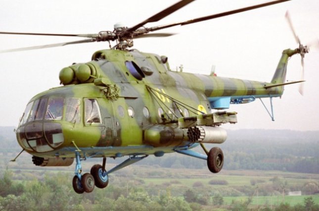 Пять человек погибли при крушении военного вертолета Ми-8 на Украине