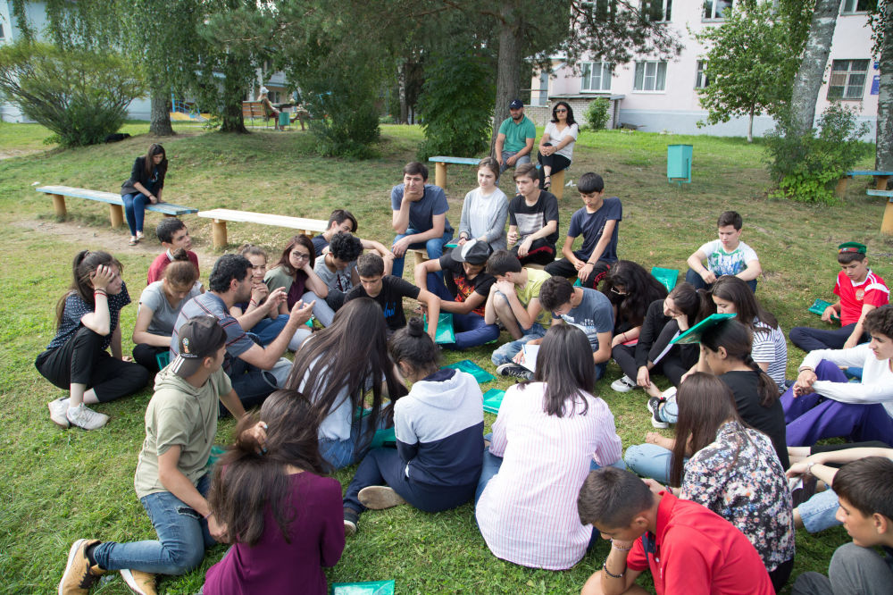 В Азербайджане уделяется внимание организации летних лагерей