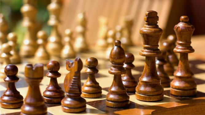 Азербайджанские шахматисты остались в лидерах