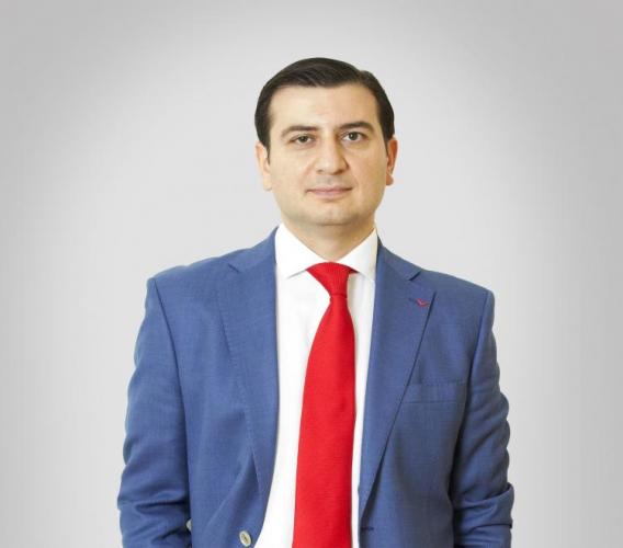 Азер Гасымлы: Ильгар Мамедов намерен превратить ReAl в коммунистическую партию