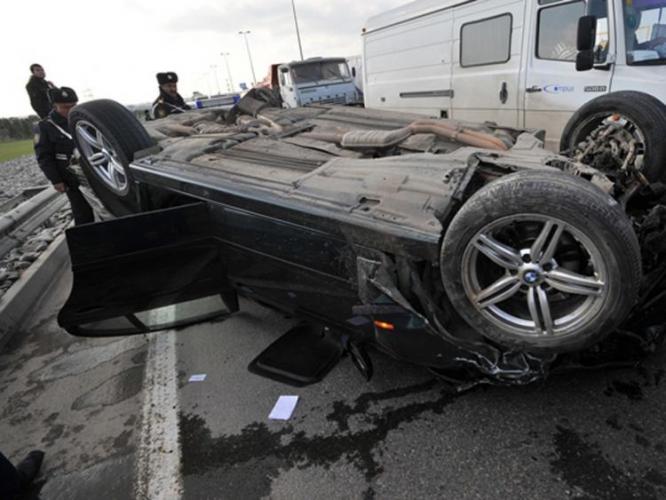 В Билясуваре пассажирка автомобиля погибла в результате аварии