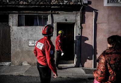 Землетрясение разрушило 30 домов на юго-востоке Франции