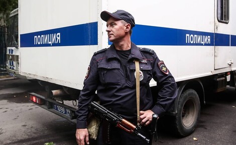 Audi A8 с четырьмя азербайджанцами взбудоражил полицию Москвы  

