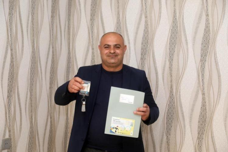 В Азербайджане семьям шехидов и инвалидам предоставлены квартиры - ФОТО